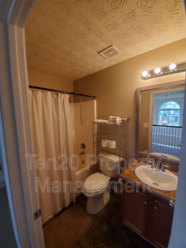 Building Photo - 35 Apache Trail