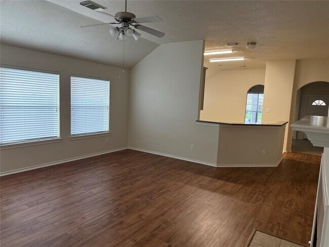 Building Photo - 5118 Birch Manor Ln