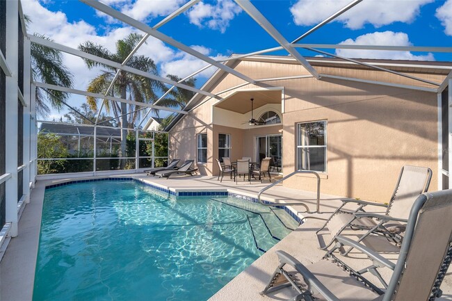 Building Photo - 510 Canary Island Cir