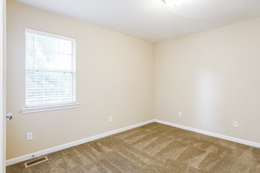 Building Photo - 1812 Molly Ln