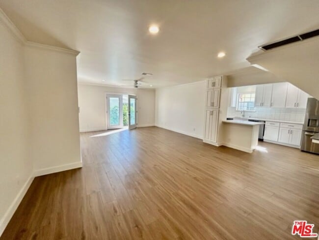 Building Photo - 12520 Stanwood Pl