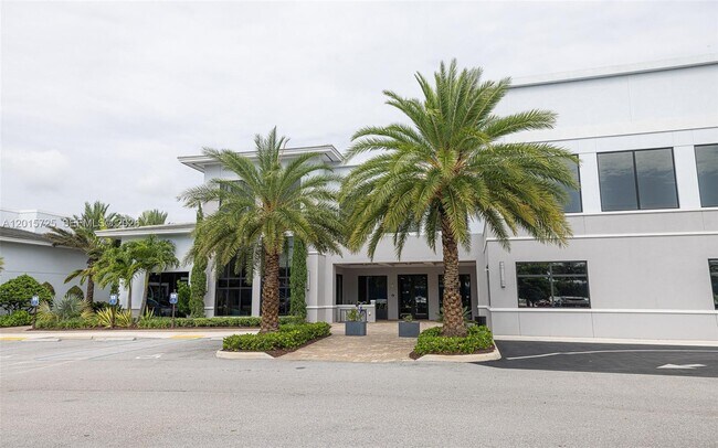 Building Photo - 11008 Boca Woods Ln