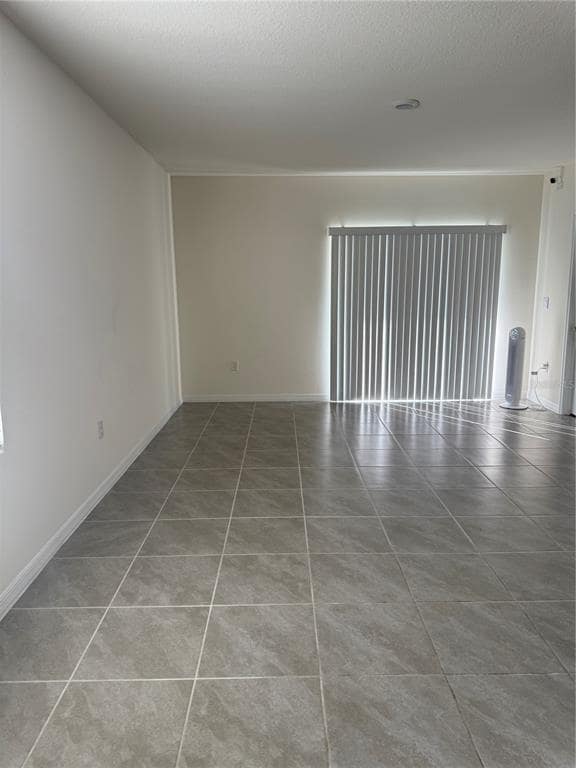 Building Photo - 7117 Cattle Egret Dr