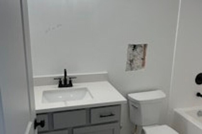 Building Photo - 3348 W 1570 N