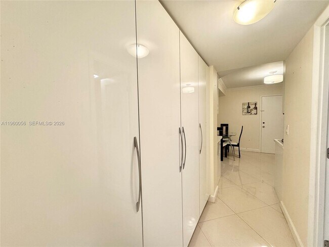 Building Photo - 230 174th St