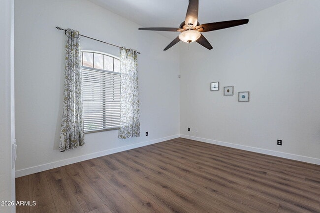 Building Photo - 5344 W Molly Ln