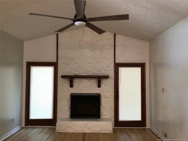 Building Photo - 4463 Briton Cir