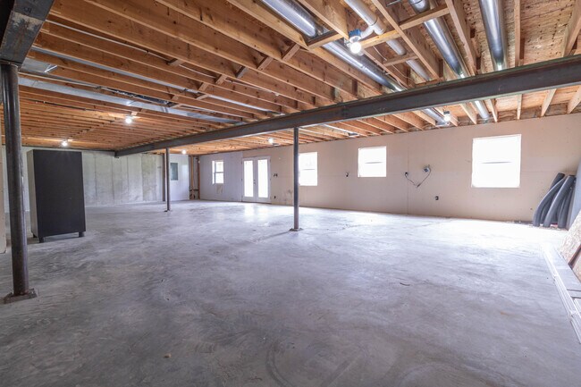 Building Photo - 7700 N Ballew Rd