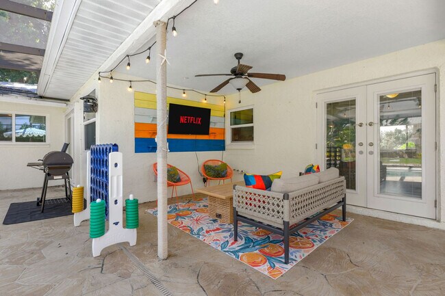 Building Photo - 1319 Saddle Ct