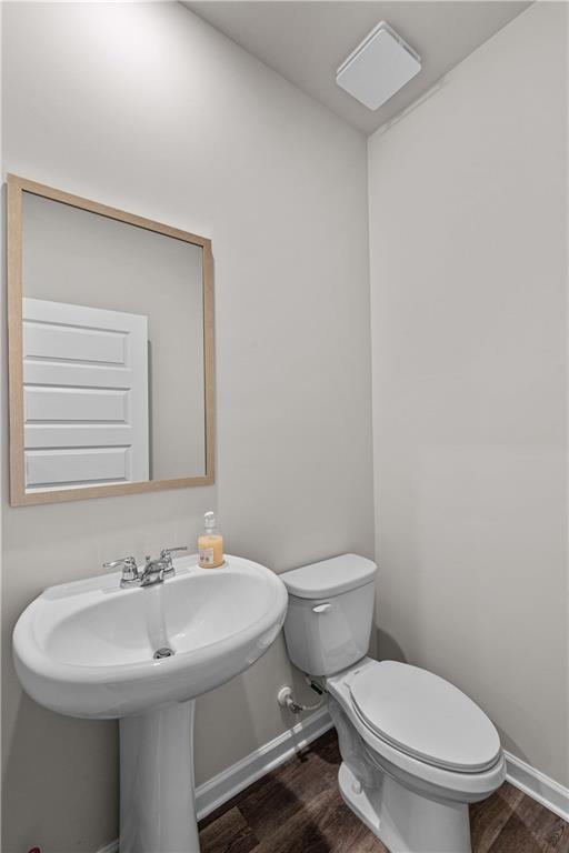 Building Photo - 334 Sound Cir