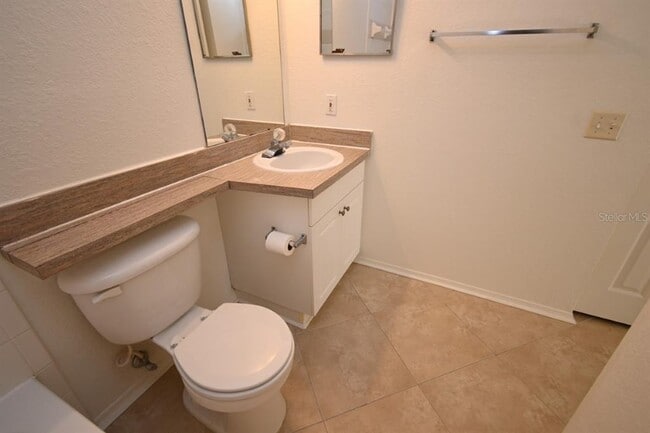 Building Photo - 36009 Deer Creek Dr