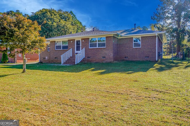 Primary Photo - 2877 Whispering Hills Dr