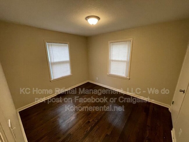 Building Photo - 5311 Reeds Rd