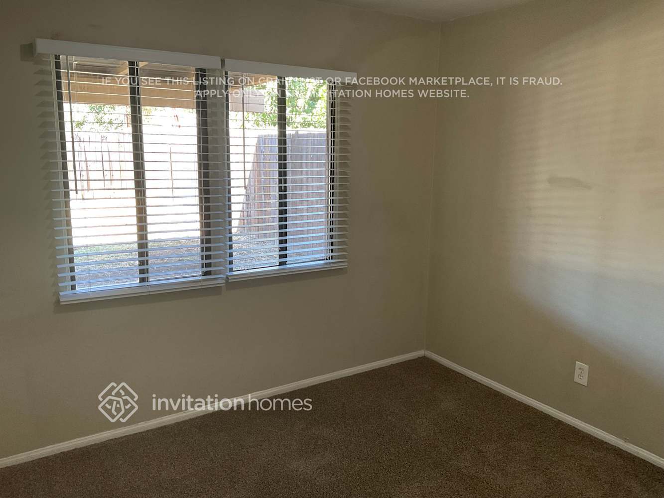 Building Photo - 7943 Newcastle Ave