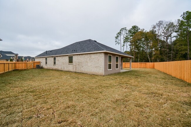 Building Photo - 27326 Grey Fox Run