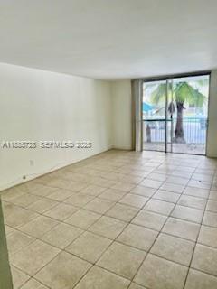 Building Photo - 492 NW 165th St