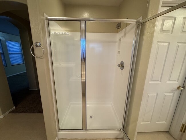 Building Photo - Laveen 5 Bedroom in Gated Community