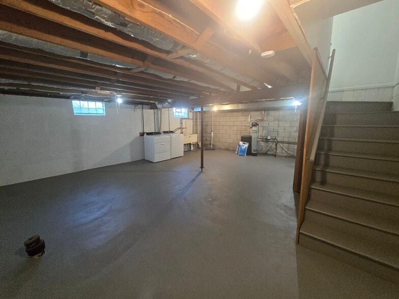 Basement - 821 State St