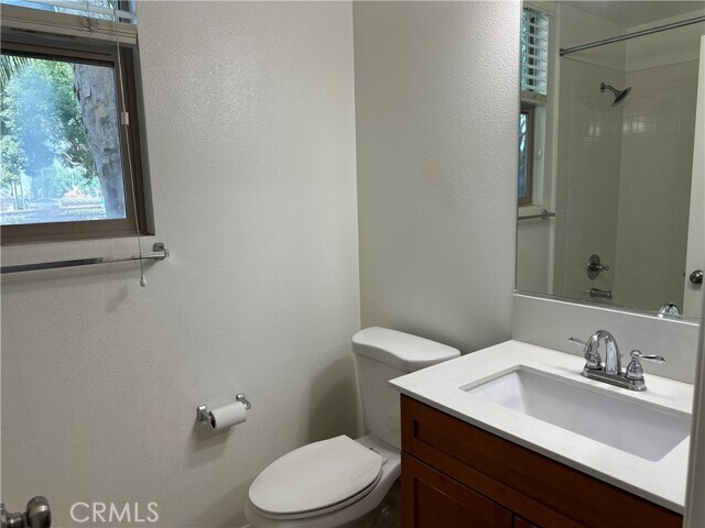Building Photo - 321 S Glendora Ave