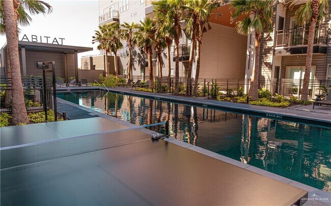 Building Photo - 11 S Ware Rd