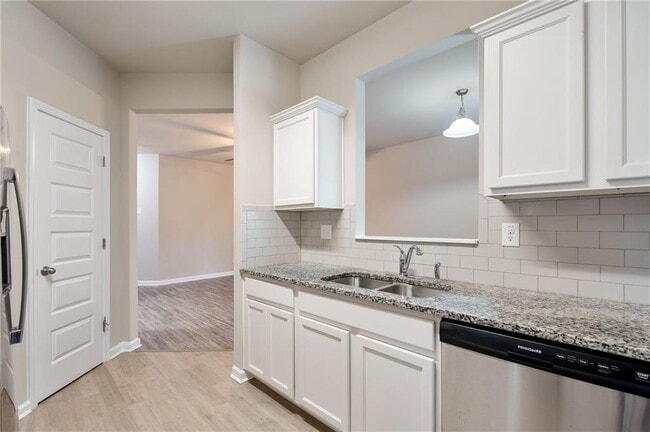 Building Photo - 4077 Sonoma Wood Trail