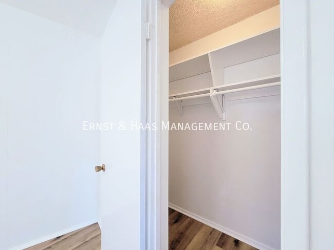 Building Photo - 333 Junipero Ave