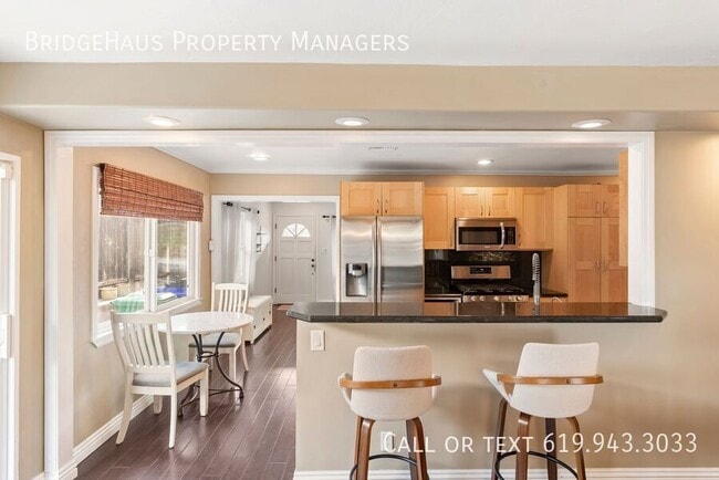 Building Photo - 6702 Birchwood St