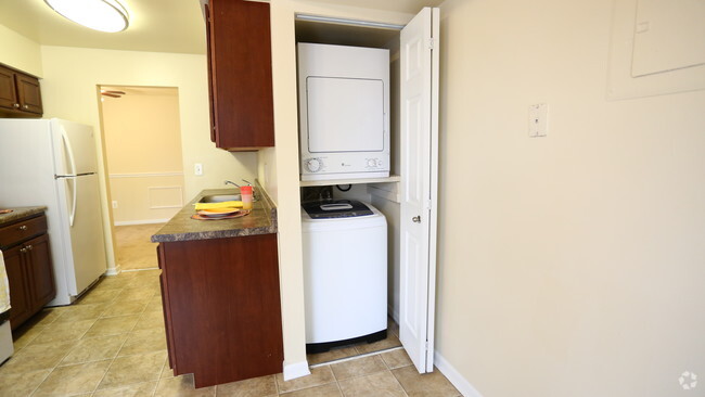 In Unit Laundry - Vista at White Oak