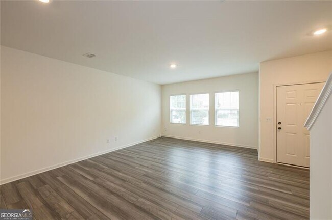 Building Photo - 2688 Toucan Wy