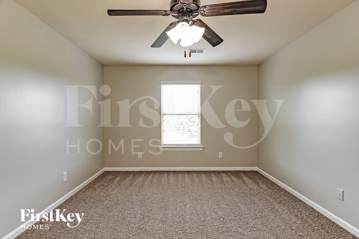 Building Photo - 444 Blackberry Blvd