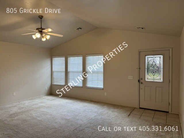 Building Photo - 805 Grickle Dr