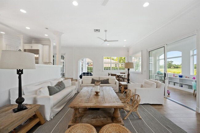 Building Photo - 2377 Golf Brook Dr