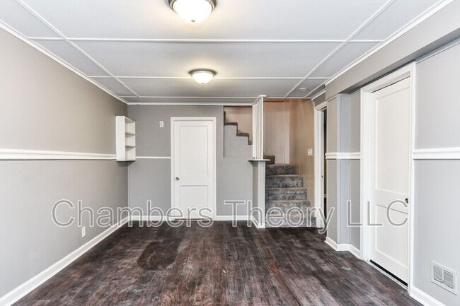 Building Photo - 6607 Berkshire Dr