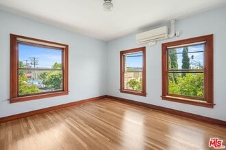 Building Photo - 5121 1/2 Eagle Rock Boulevard Unit B