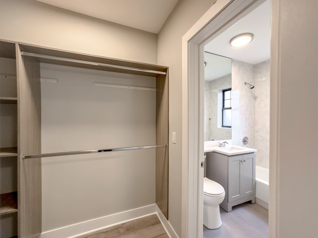 Building Photo - 369 Hazel Ave