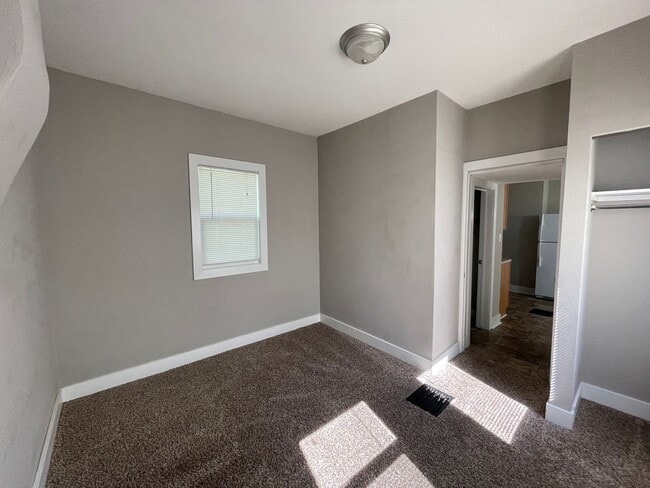 Building Photo - 1106 Titus Ave