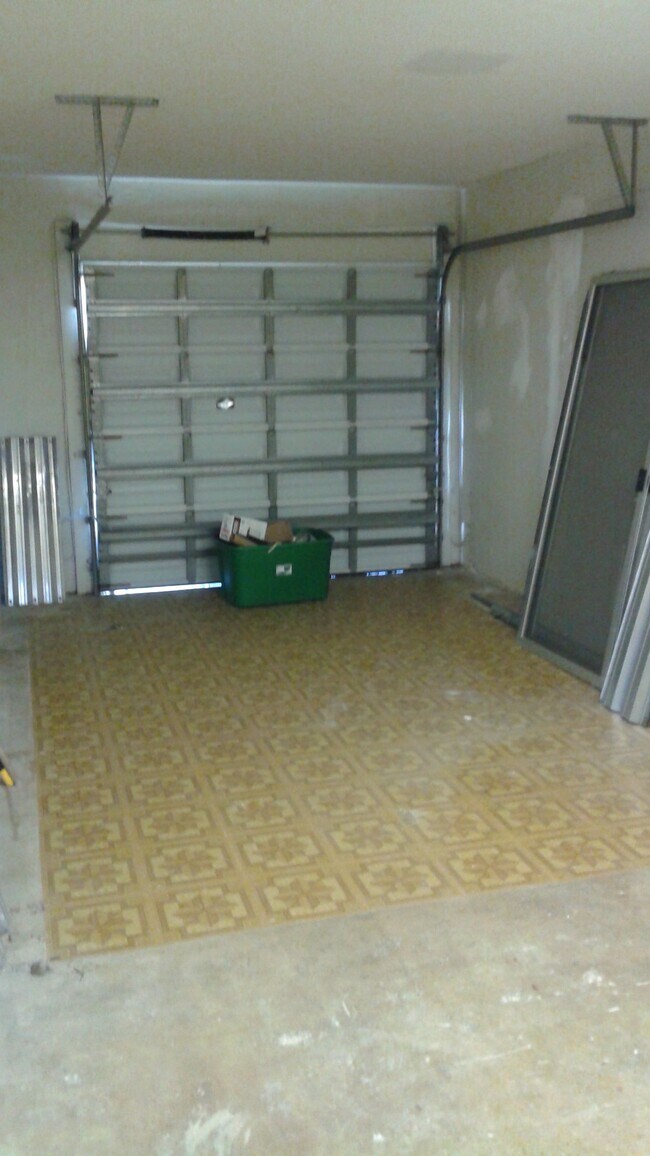 Building Photo - 20341 SW 117th Ave