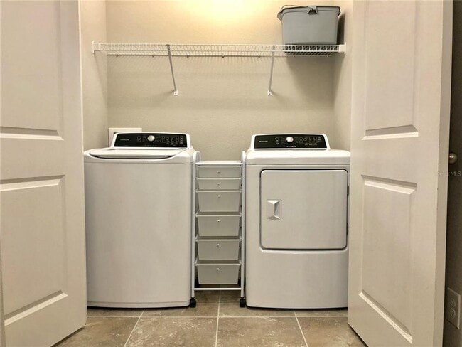 Building Photo - 7904 Timberview Loop