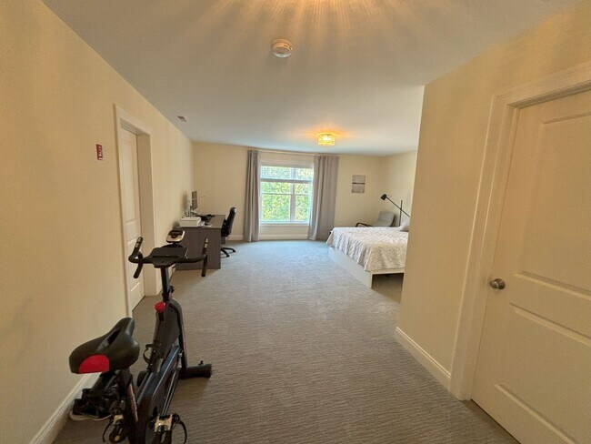 Top floor, bedroom with walk in closet. - 140 Wells View Rd