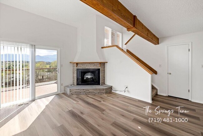 Building Photo - 5448 Fiesta Ln