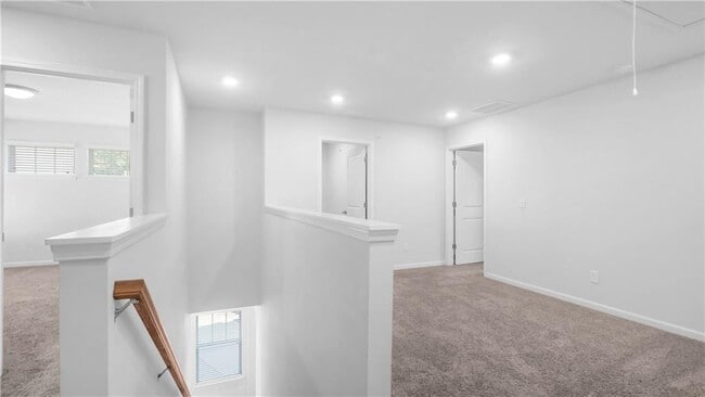 Building Photo - 1186 Arrowlake Rd