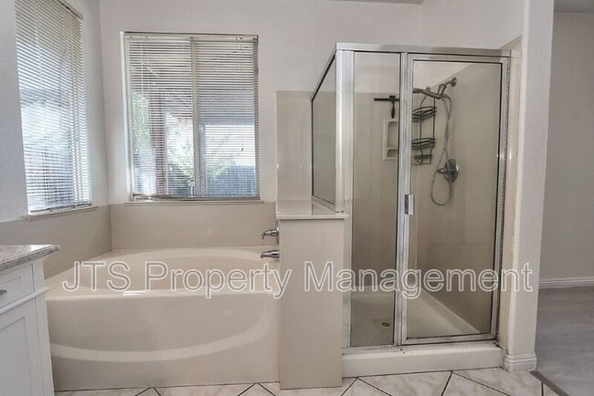 Building Photo - 7817 Westbourne Way