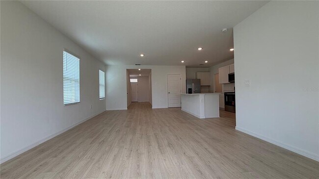 Building Photo - 5152 Native Mile Lp