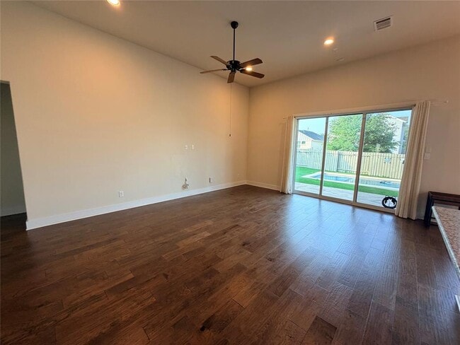 Building Photo - 13701 Ronald W Reagan Blvd