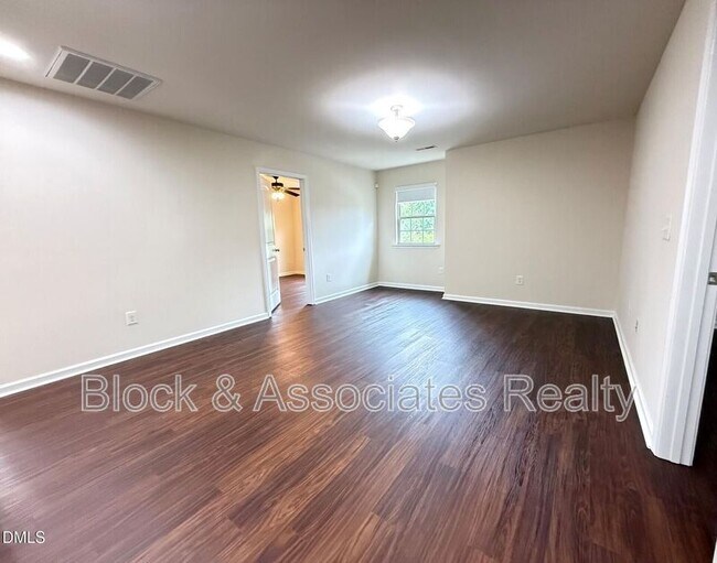 Building Photo - 1017 Magnolia Blossom Ln