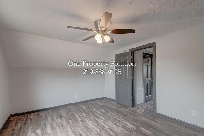 Building Photo - 3133 W 21st Pl