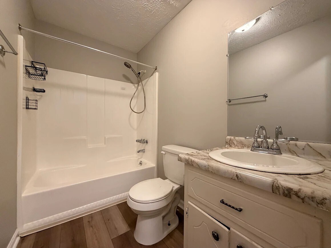 Building Photo - 205 Rustwood Dr