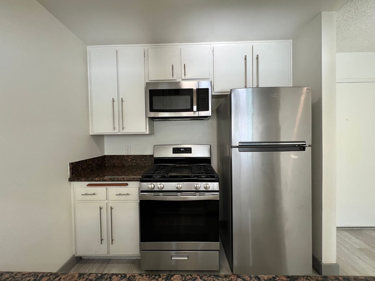 Building Photo - 3715 S Canfield Ave