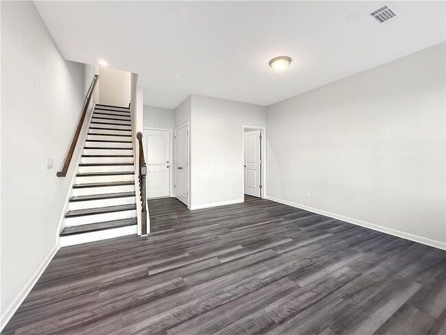 Building Photo - 1434 Creekside Cir NW