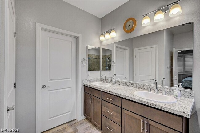 Building Photo - 6391 Montrose Park Ct